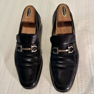 Salvador Ferragamo shoes - Size 12 EE (wide) - signature buckle - Leather soles